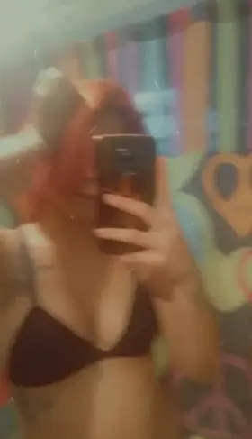 [SELLING] Don't get bored alone and follow me on my Snapchat, KiK and check what I have for you, photos, videos, GIFs all personalized as you wish 😘 GFE experience, Private Lesbian Shows & Lesbian Custom Videos Google Drive sex folder and more 😍😍 SC: MariehFlower19 KiK: Guedez25 💮💮.