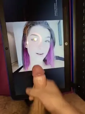 Hot tiktok thot gets cum