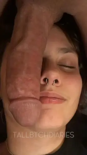 I’m a cock table ♡