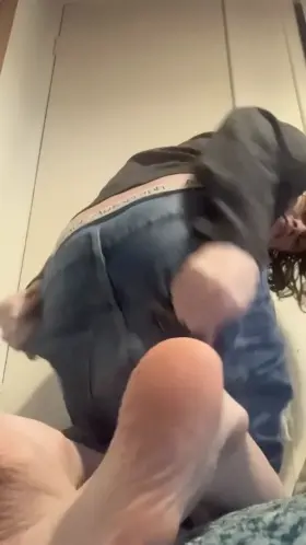 My only pair of undies have holes 💀 (19)