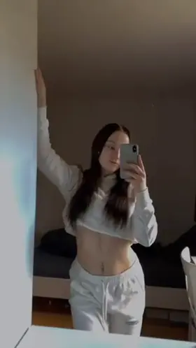 Searching for someone to undress me, do you think you'd be qualified :P