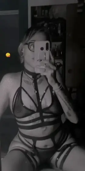 Hope you like my new lingerie 🖤