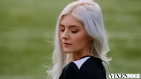 Eva Elfie - Starstruck