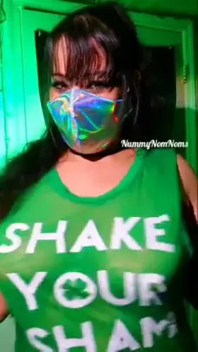 🍀 Good luck titty drop 🍀