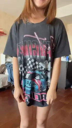 Tiny but still jiggling ;p