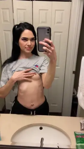 good morning to tiny tit lovers :)