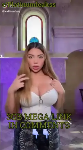 Busty Velma 🍑👅