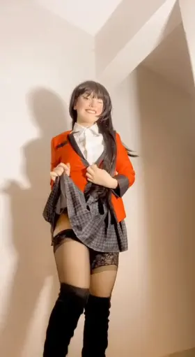 come play stripe poker with me (Yumeko- Kakegurui cosplay)