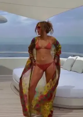 J-Lo still got it at 52