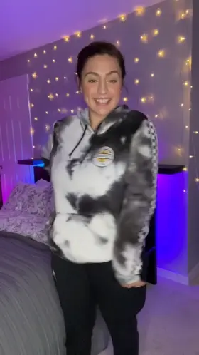 Bounce and get the hot boobiesso hawwty