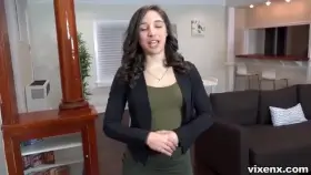 Sessions w/ Abella Danger