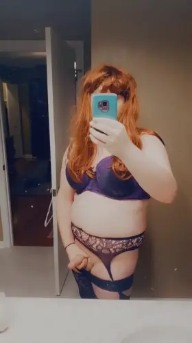 Would you fall for a thick trap? 🥵🤭 think I should keep making slutty content like this?