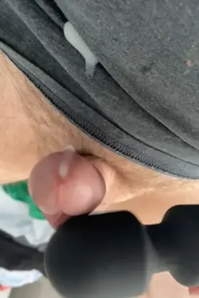 There was even more cum that flew over my shoulder