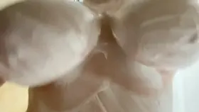 Y’all like big tiddy girls?