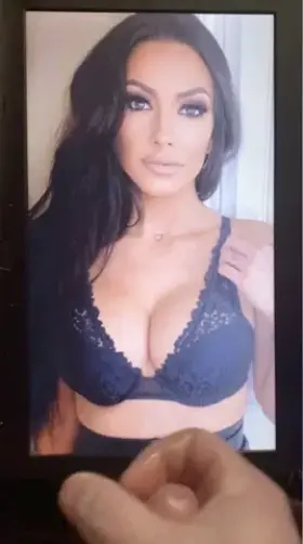 🚨BIG NUT for this sexy babe🚨