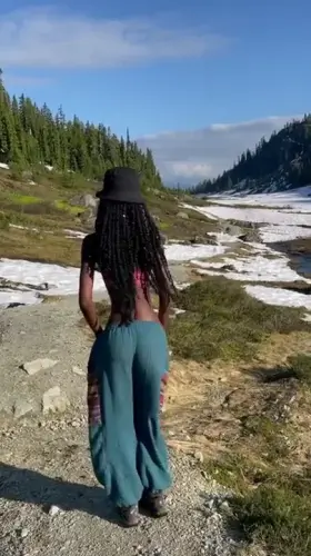 I was raised to be a good Muslim girl but here I am showing my tight holes and ass for you to jerk off to 😛