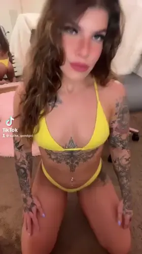 Follow me on TikTok! (Sucha_goodgirl) Link in comments👽