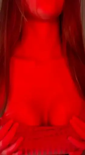 one lucky redditor, may help me undress today😌😇