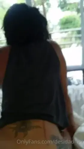 Went on vacation, met two sisters also on vacation that left their kids and husbands home. They said we can have sex on the same bed but they wouldn't do it together. I'll take that 😂😂