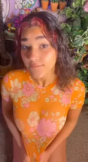 Cum on my cute face please