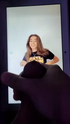 Lea Martinez (Slayeas)! Message for the pics, Lmk who I should do next!