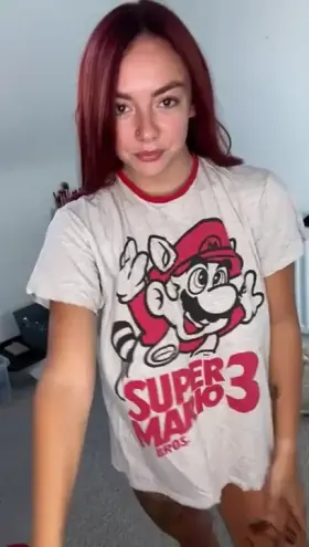 Smash or smash? 💕 [OC]