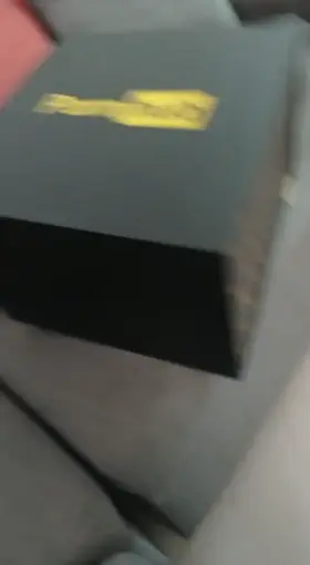 my gift arrived from pornhub today for reaching 25k subscribers ( im the first indian pornhub model to reach this milestone ) (f)