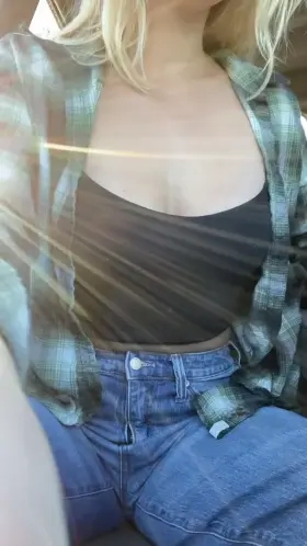 Since I’m already late to work I [f]igured I’d show you how great my boobs look today 😛