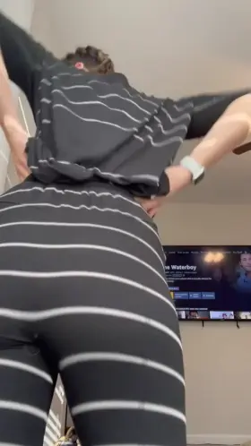 Stick your tongue in my asshole