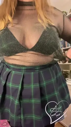 Come and play with me... and bring a group of your buddies 💋 (OC)