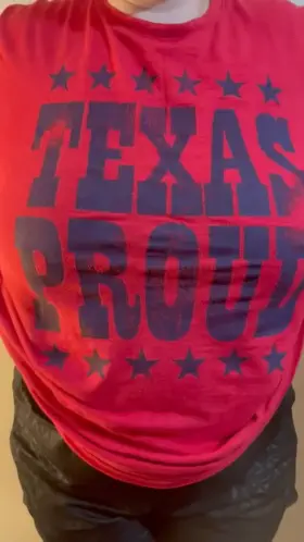 Everything is bigger in Texas including my wife’s big bouncing tits