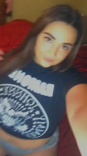 Would you take me home with you to meet your family for the holidays? 😈 [drop]