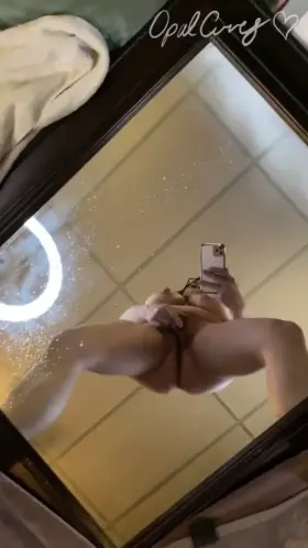 I love the way the light reflects off my puddle at the end 🥰