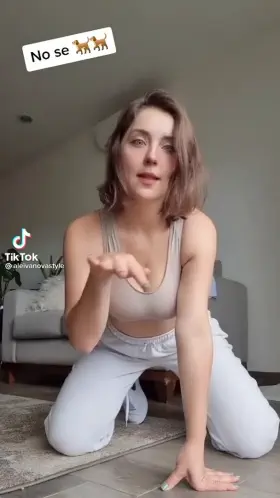 Que rico le rebotan las tetas a Ale Ivanova