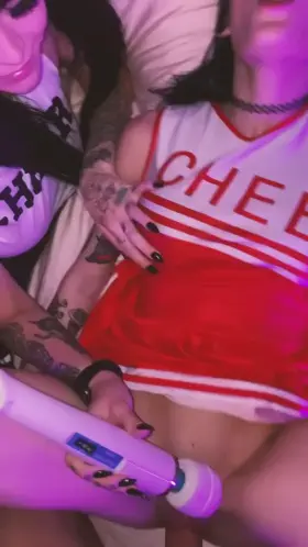 Me and my bestie cheering for cum u/gothjock216