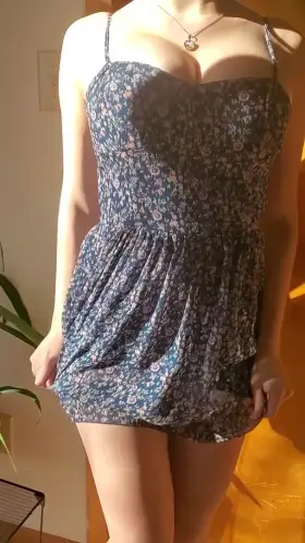 are you into natural girls with perky tits? 🍒 (18f)