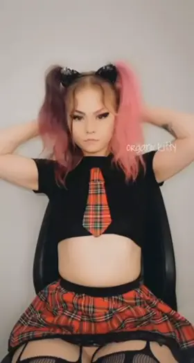 Does anyone here appreciate slutty goth schoolgirls? 🥺