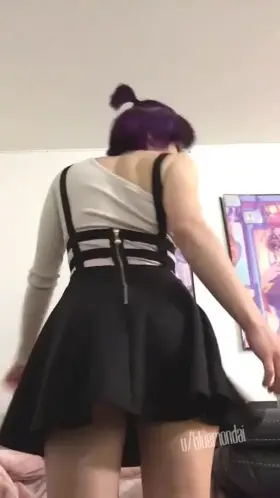 Short skirts are fun 🍑