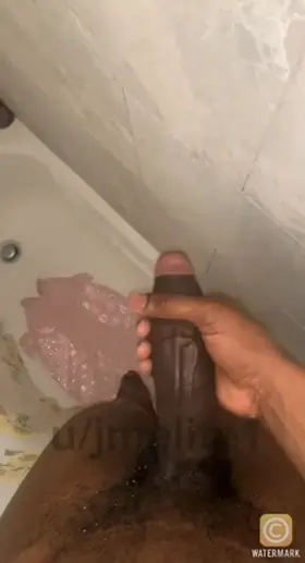 Would you shower with me? 😏