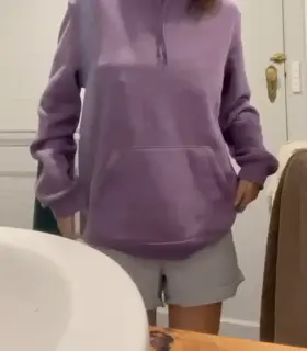 I hope it makes your Monday better to see what’s hiding underneath my jumper ;) [oc] [reveal]