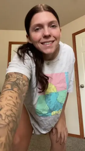 Are brunettes sexy to you?