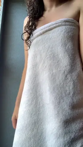 do you like the way I take off my towel?