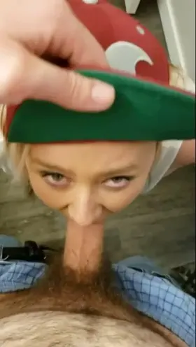 Soccer mom gets her mouth fucked