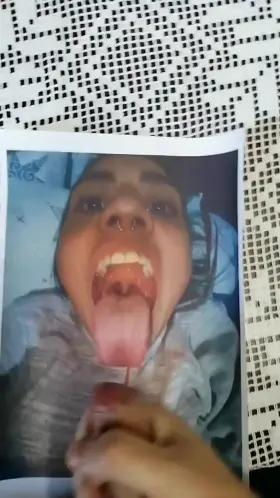 2nd Thick cum for u/kittytonguesss. IG + OnlyFans links on her profile 😈😈