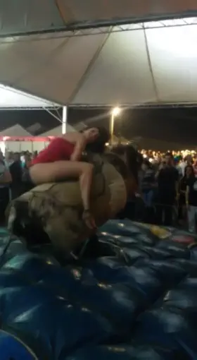 Thick slutty milf riding the bull