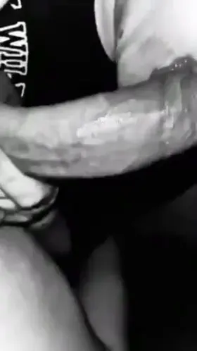 Big cock disappears so good