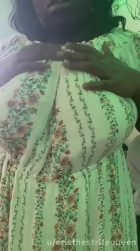 wanna come over and watch a horror flick? we can fuck during the scary parts!