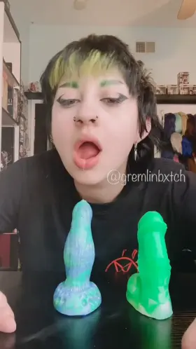 Getting a little messy with my mini bad dragons