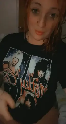 https://redgifs.com/watch/grippingjealousblesbok