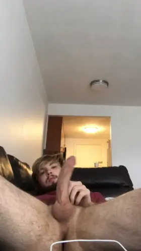 Watch my balls tense up as I get more and more turned on 🍒